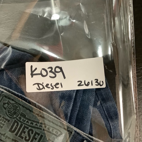 Diesel Women's Skinny Jeans - Dark Blue - Picture 13 of 13